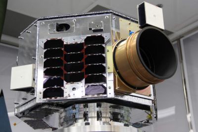 Satelit NEMO-HD, vir: space.si/mikrosatelit