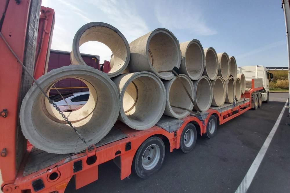 Tovor ni bil ustrezno pripet in označen, foto: PPP Maribor