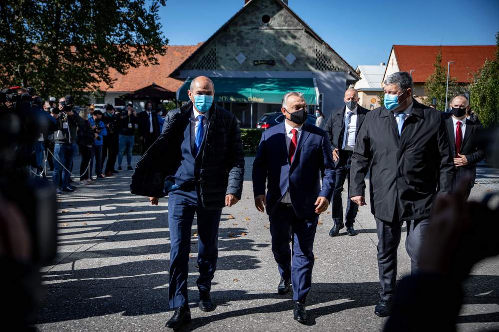 Predsednik vlade Janez Janša se je udeležil otvoritve začetka izgradnje daljnovoda 2 x 400 kV Cirkovce–Pince, foto: Kabinet predsednika vlade