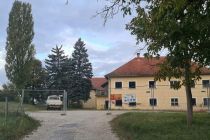Stara šola v Stročji vasi