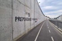 Grafiti v podvozu