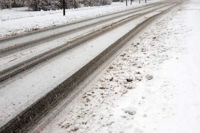 Ob največjem sneženju so običajno na terenu vse razpoložljive ekipe