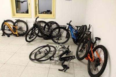 Zasežena kolesa, foto: PPIU Maribor