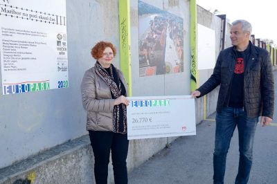 Nakupovalno središče Europark Maribor je podprlo projekt MOM, foto: Bojan Mihalič
