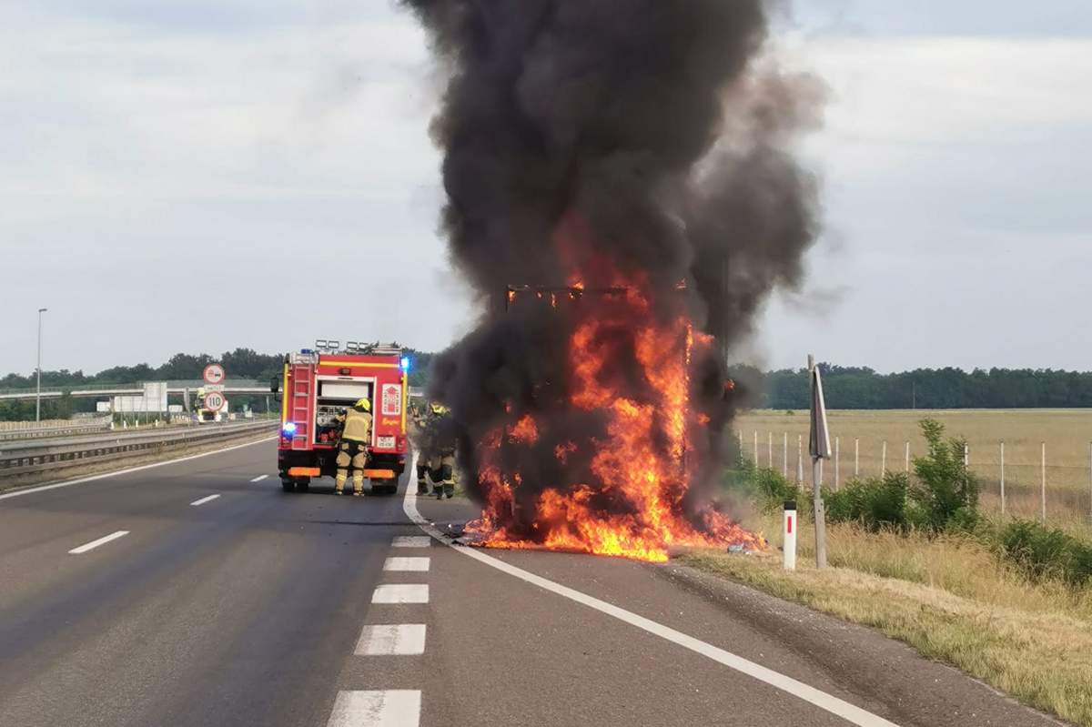 Zagorelo je tovorno vozilo