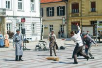 Folklorna in vokalna skupina Leščeček