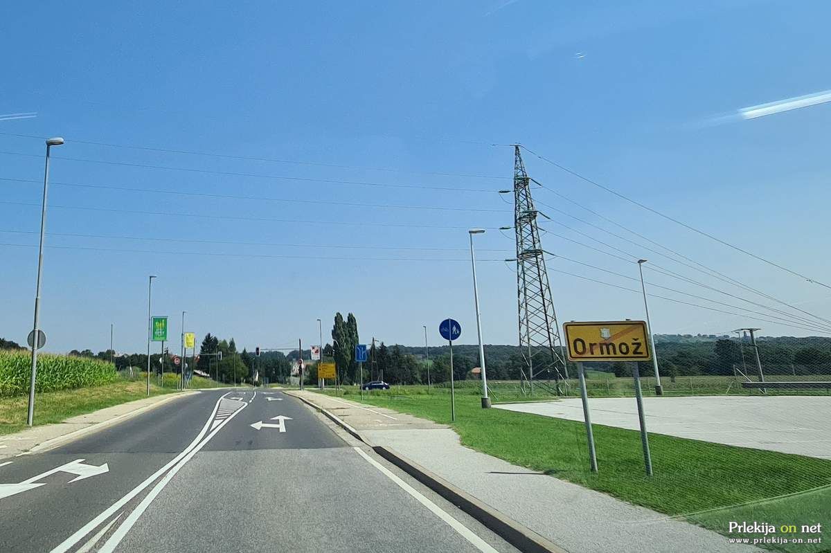 Občina Ormož bo z izvedbo projekta zagotovila dodatnih 10,2 hektara zemljišč