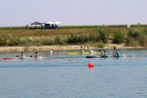 Tekmovanje v kajakih in kanujih na mirnih vodah