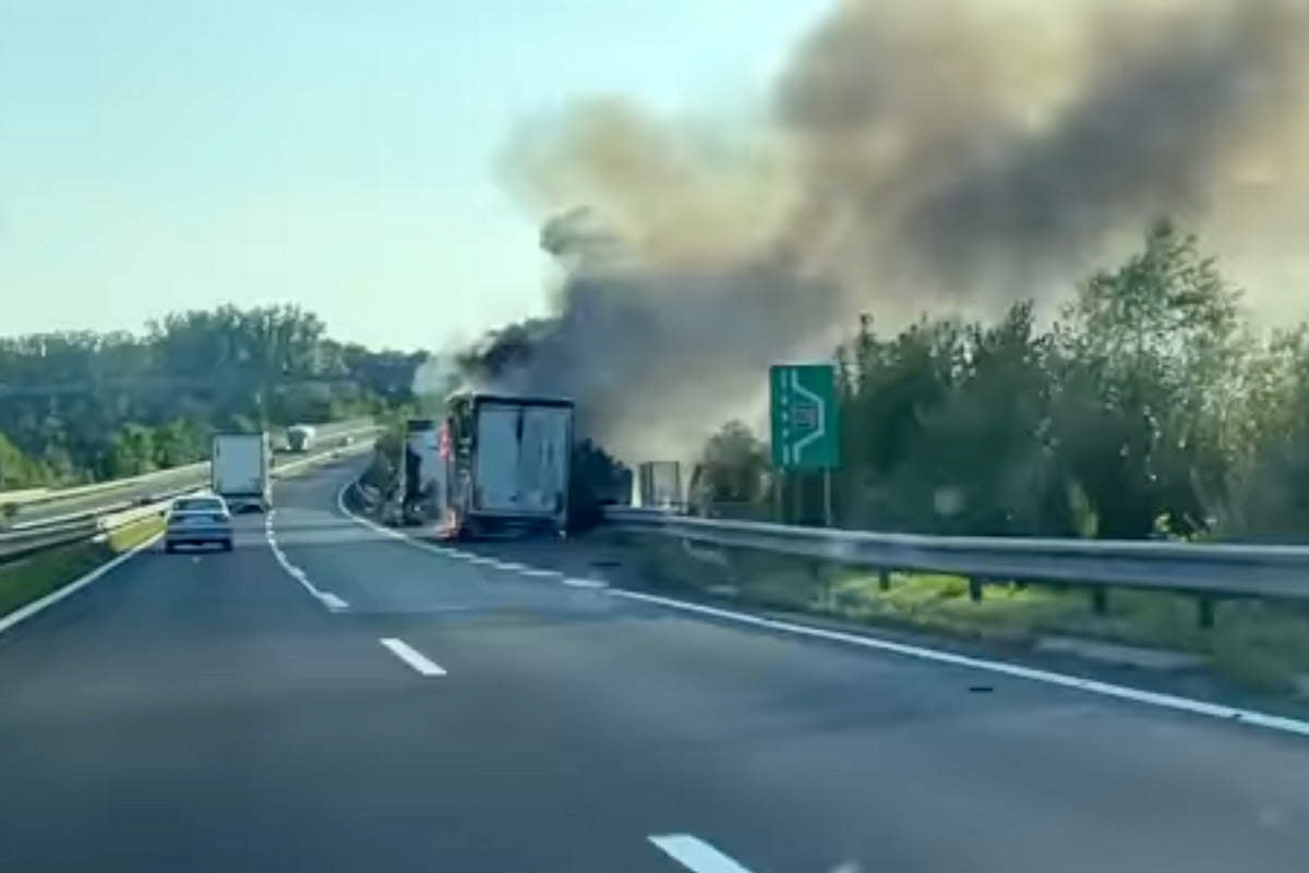 Požar se je razširil iz pnevmatike