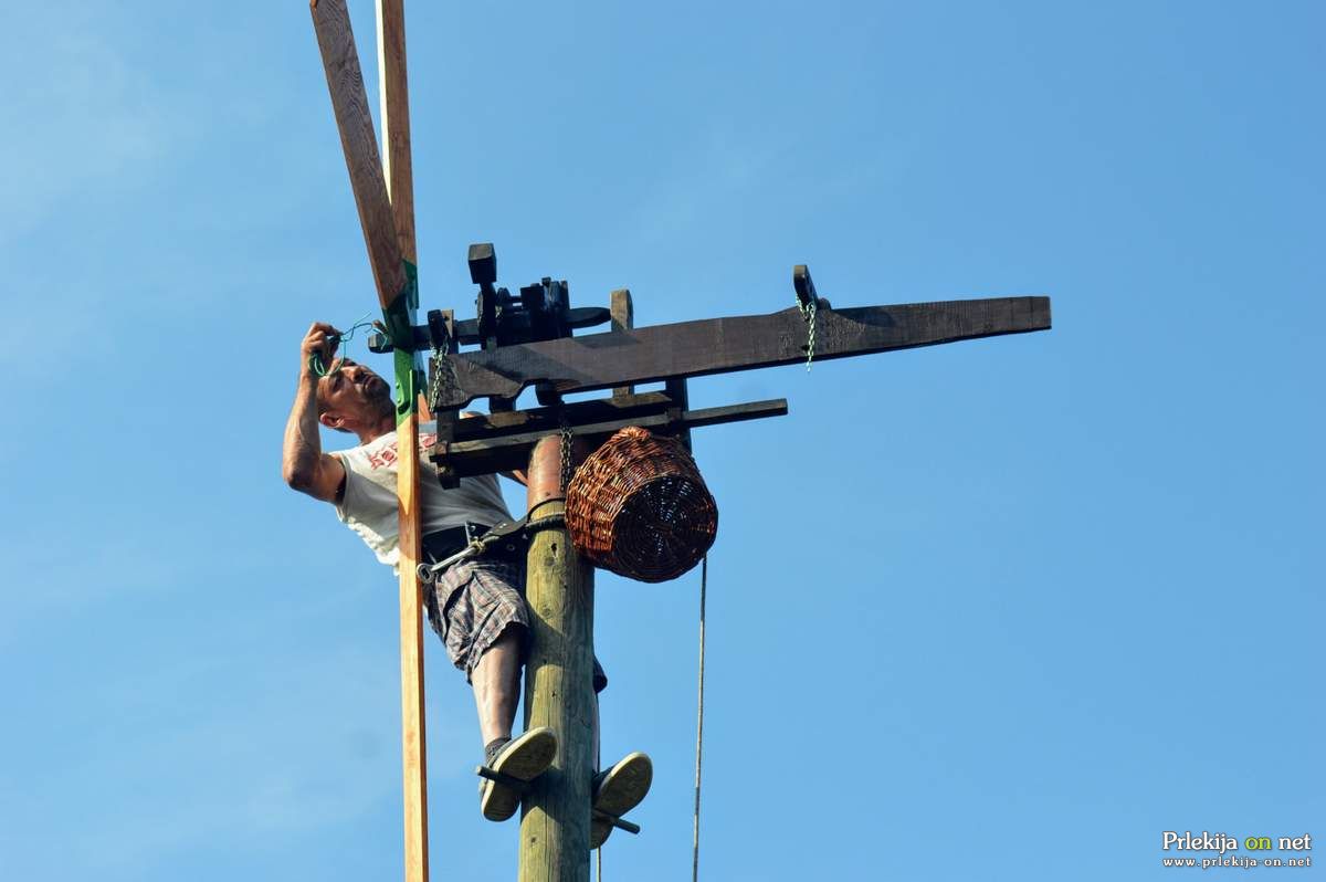 Postavljanje klopotca DV Mala Nedelja