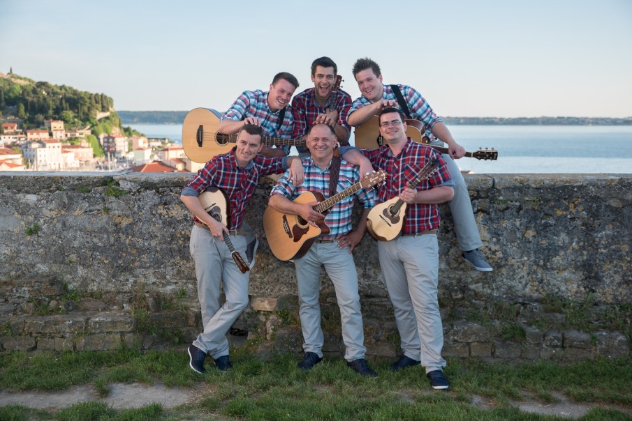 Festival glasbe in komedije - KLAPA GALLUS