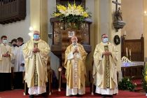Blagoslov kipa in trga pred stolnico sv. Nikolaja