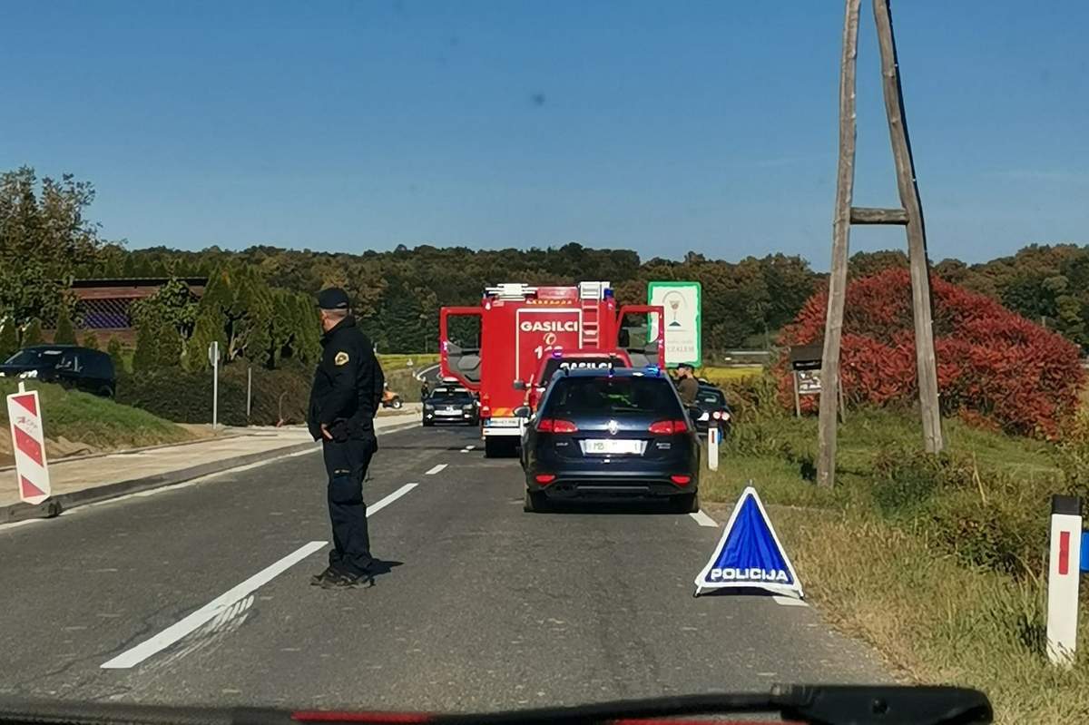 Na cesti je zagorelo vozilo Na cesti je zagorelo vozilo