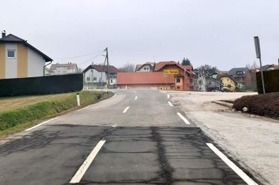 Regionalna cesta skozi naselje Sveti Tomaž