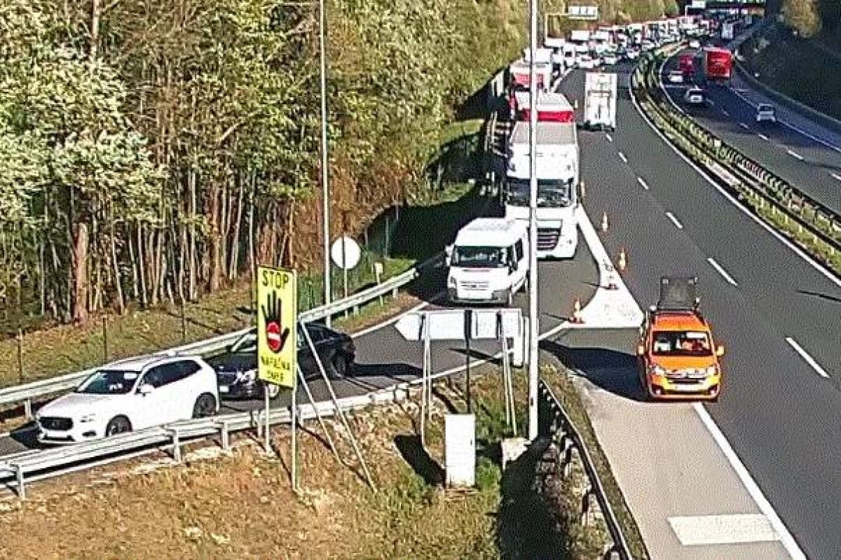 Nastajali so zastoji Nastajali so zastoji