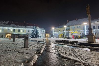 Trg lansko leto, letos bodo lučke prižgali to soboto