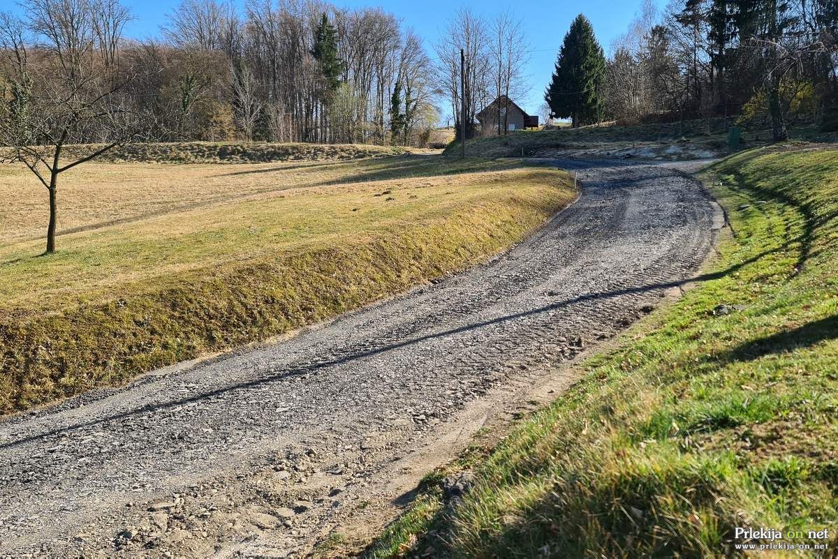 Rekonstrukcija javnih poti v KS Železne Dveri