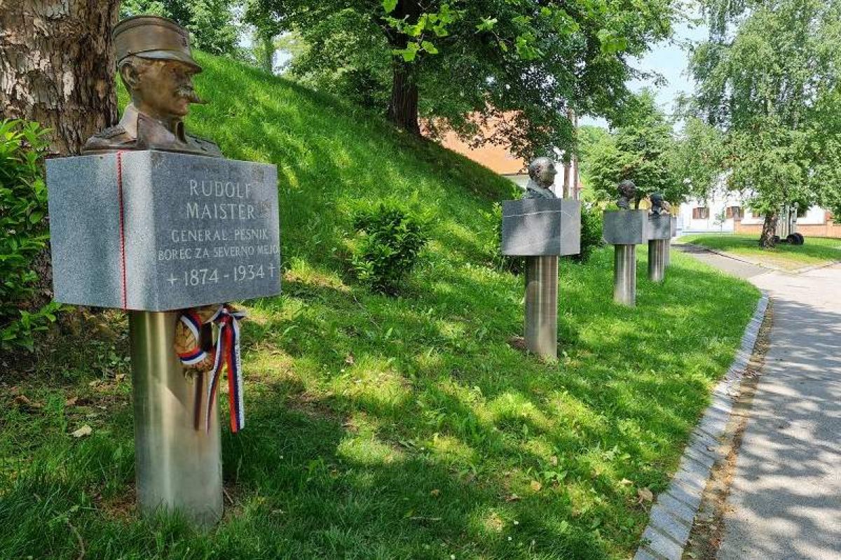 Aleja velikih v Gornji Radgoni, foto: Občina Gornja Radgona