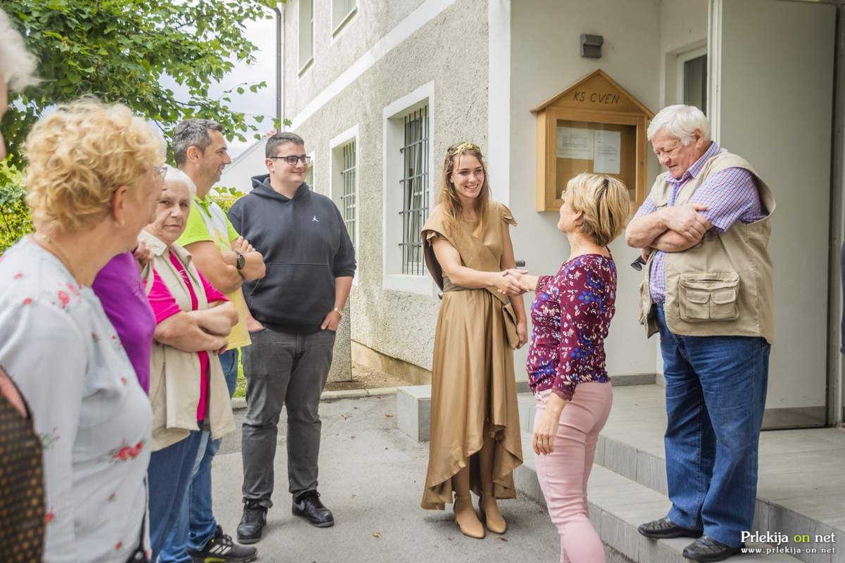 5. Medena kraljica na Cvenu