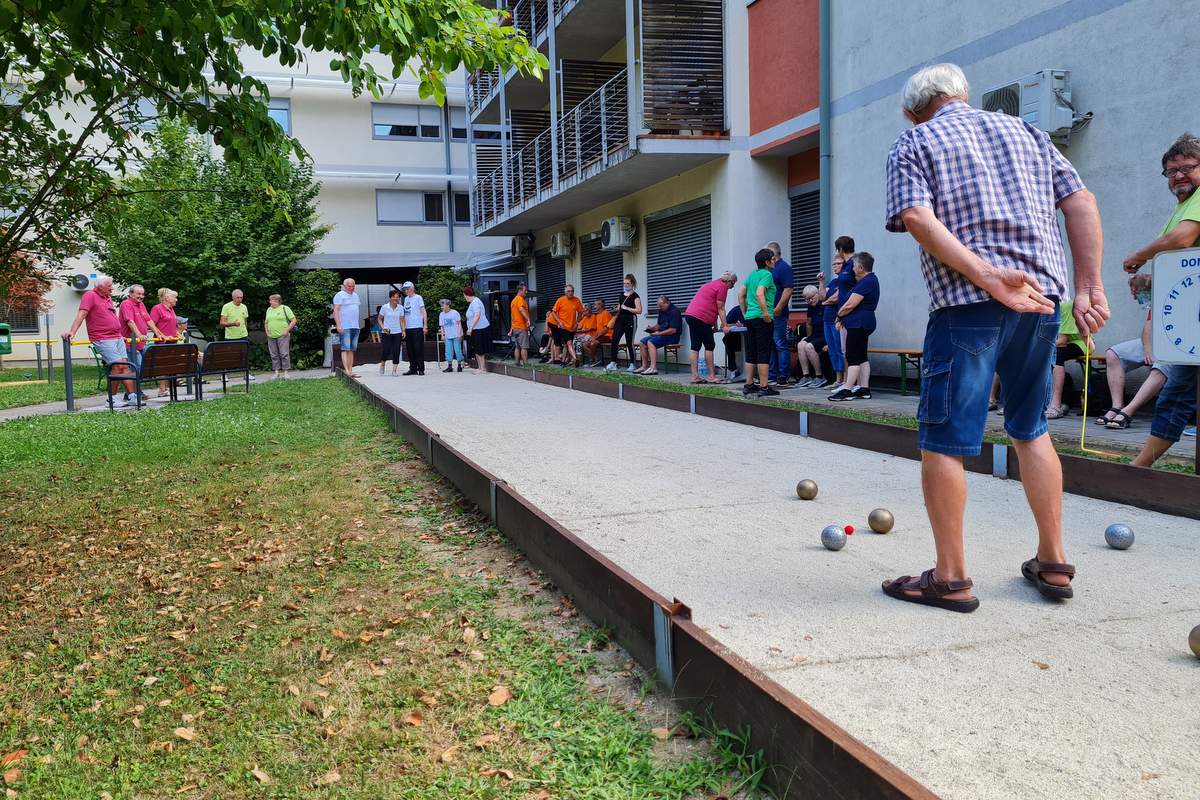 Tekmovanje v balinanju pri DSO Ljutomer