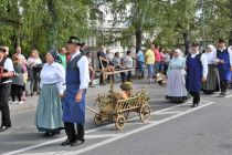 50. Dnevi narodnih noš in oblačilne dediščine