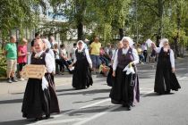 50. Dnevi narodnih noš in oblačilne dediščine