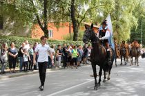 50. Dnevi narodnih noš in oblačilne dediščine