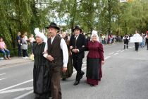 50. Dnevi narodnih noš in oblačilne dediščine