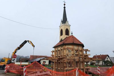 Prestavitev kapelice v Lukavcih, foto: Občina Križevci