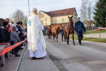 Blagoslov konjev v Križevcih pri Ljutomeru