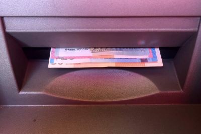 Bankovci so bili najdeni na bankomatu na območju mesta Ormož