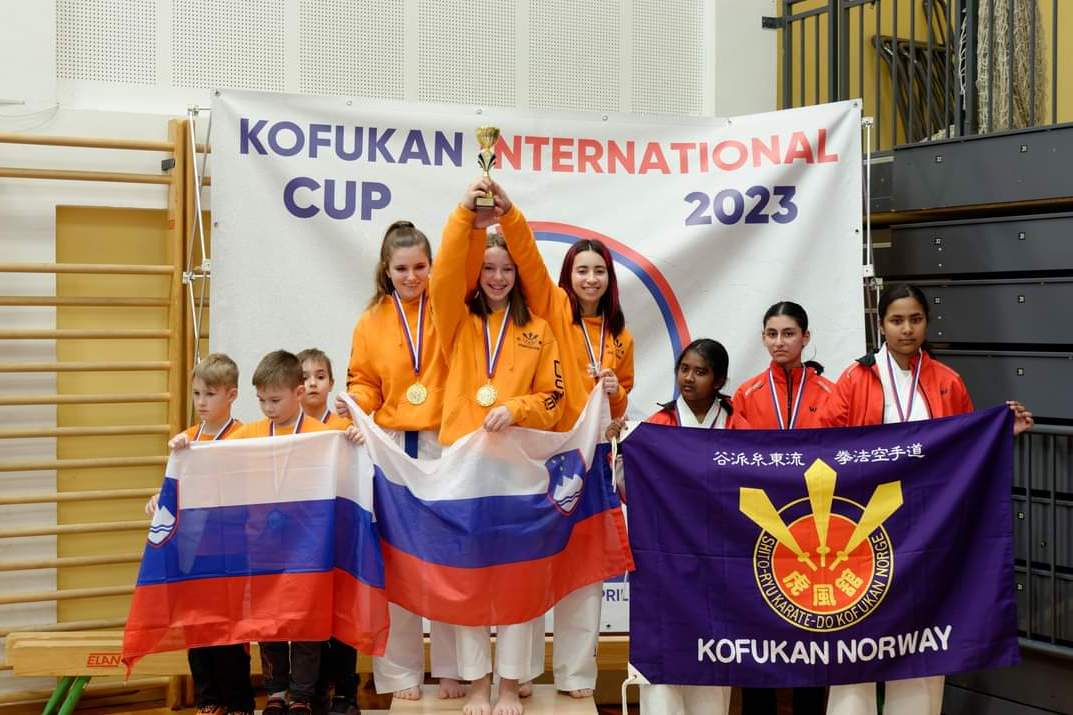 Les joueurs de karaté de Ljutomer ont remporté trois médailles d’or, cinq d’argent et dix de bronze à la Coupe du monde de Kofukan