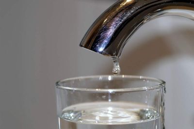 Predvidoma od 12. do 14. ure bo prekinjena oskrba s pitno vodo