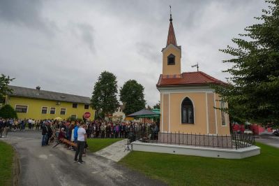 Obnovljena kapelica na Sp. Krapju