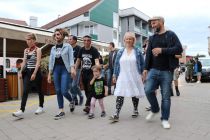 Zombie povorka na Grossmannovem festivalu