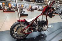 Tekmovanje predelanih Harley Davidson motornih koles