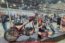 Tekmovanje predelanih Harley Davidson motornih koles