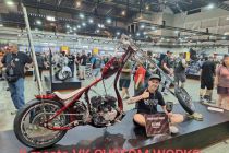 Tekmovanje predelanih Harley Davidson motornih koles