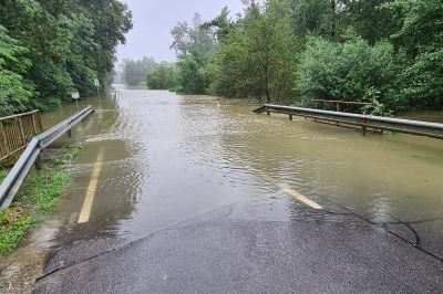 Poplavljena cesta v Razkrižju