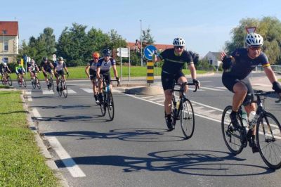 Dobrodelno kolesarjenje »tour de Lotmerk«