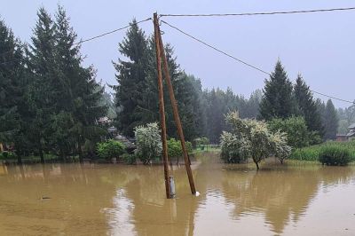 V teh dneh še bo motena oskrba z električno energijo