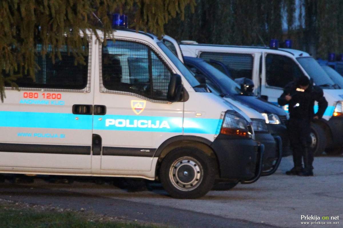 Policija