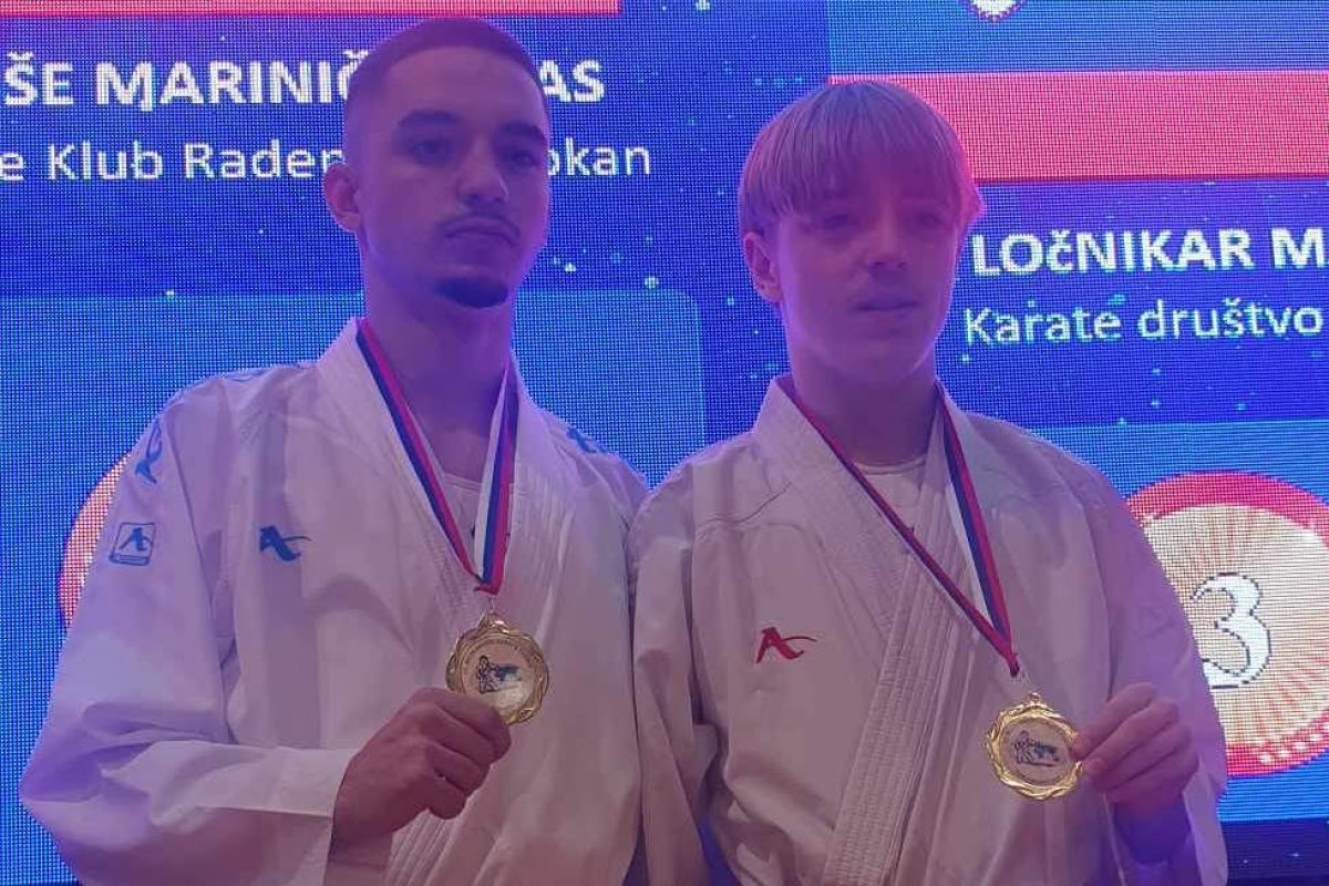 Niklas in Alen ina mednarodnem karate turnirju