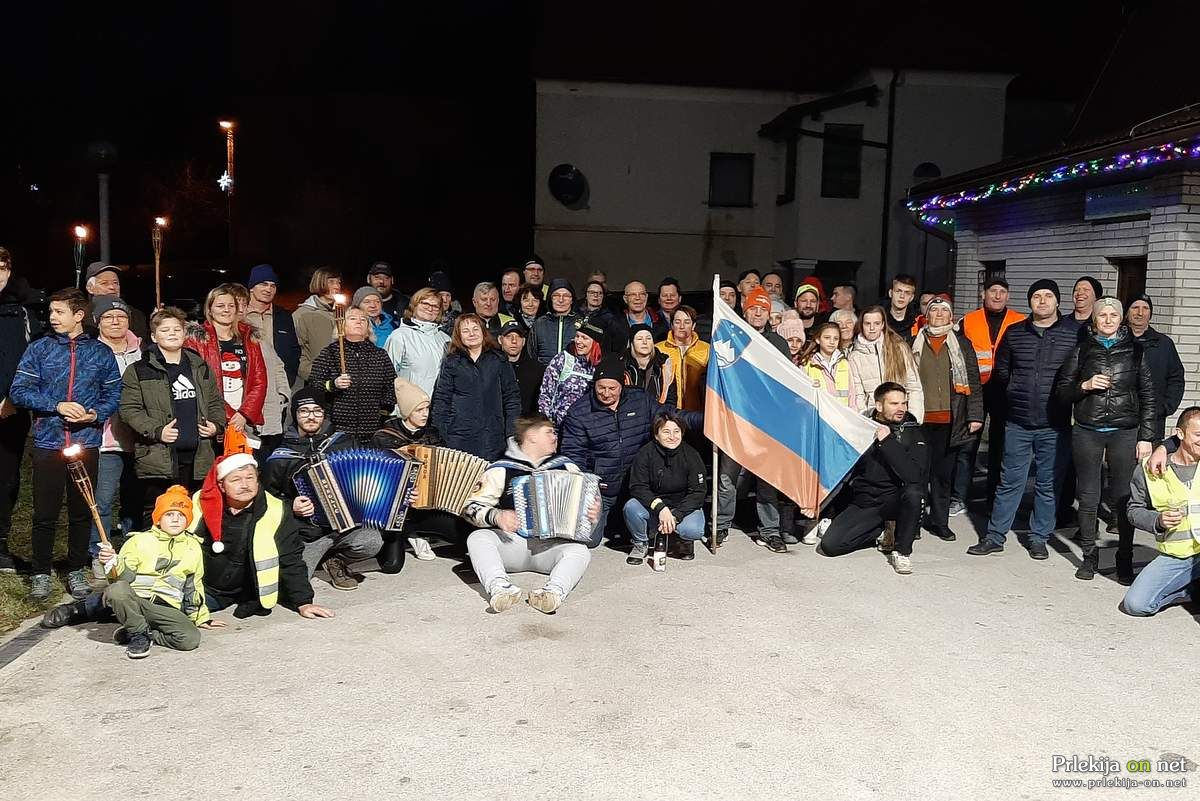 Pohod na ogled lučk pri družini Jurič