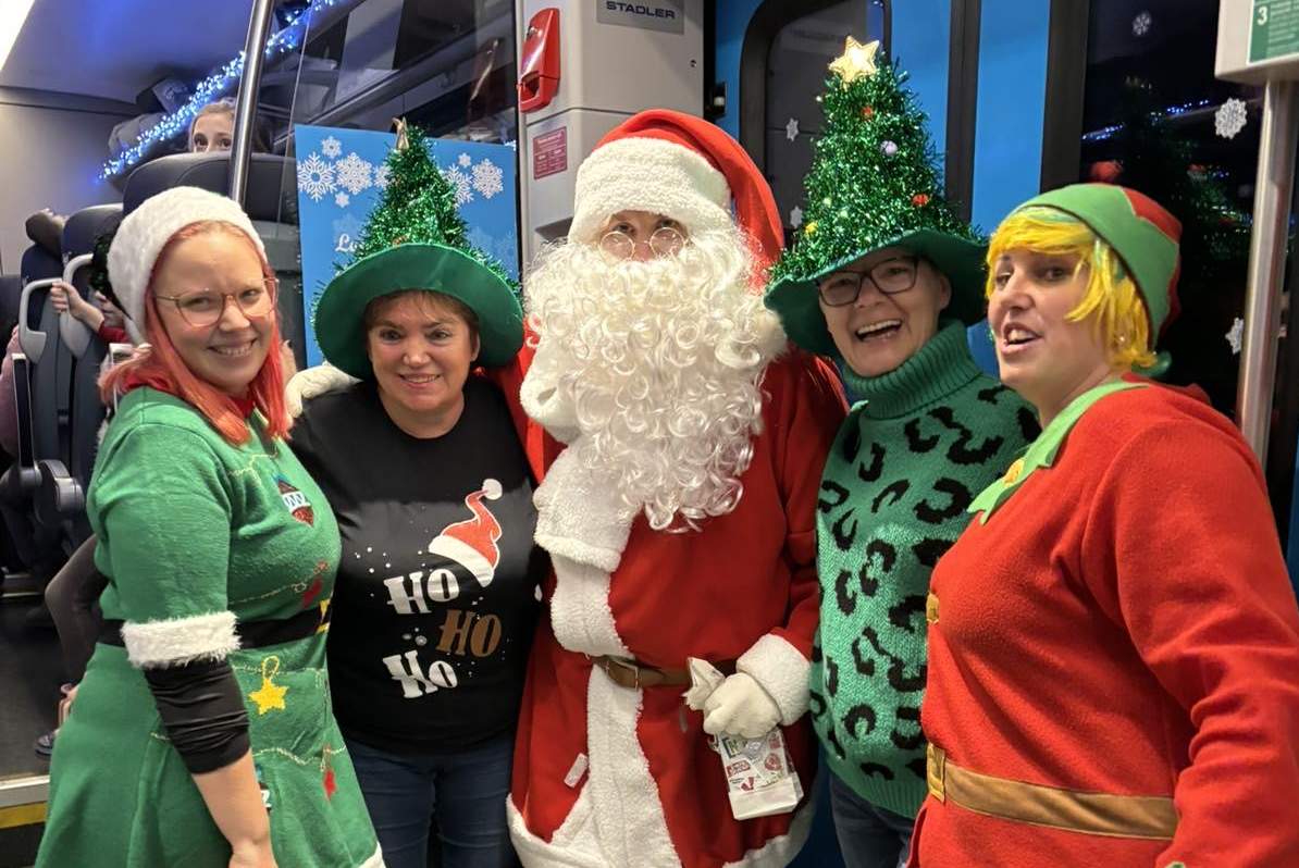 Vožnja z Božičkovim vlakom