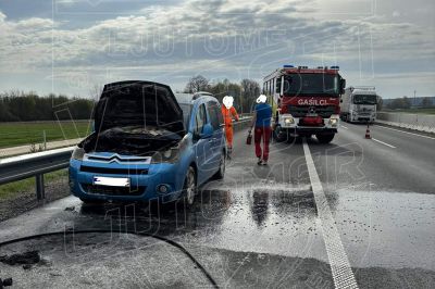 posredovali so gasilci