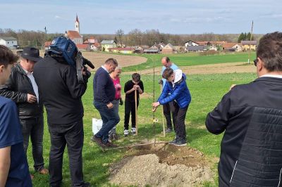 Čistilna akcija in sadilni dan