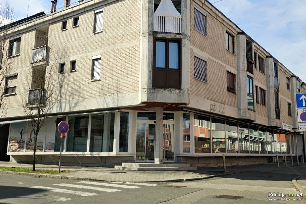 Prodaja se večji poslovni prostor