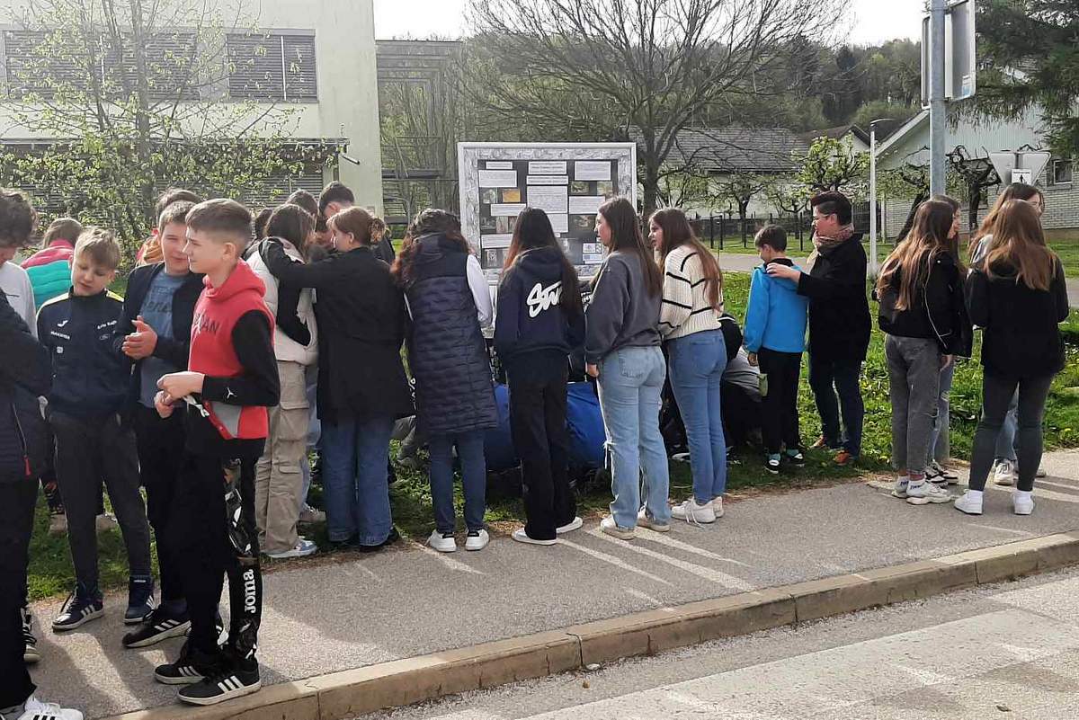 Interaktivni poligon pred OŠ Stročja vas