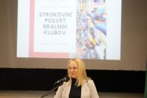 Strokovni posvet bralnih klubov